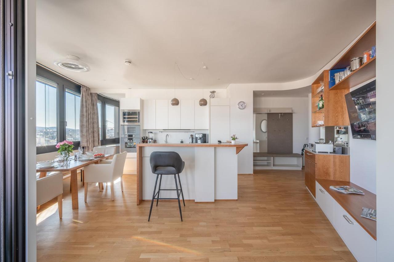 Skyflats Vienna - Rooftop Apartments ภายนอก รูปภาพ